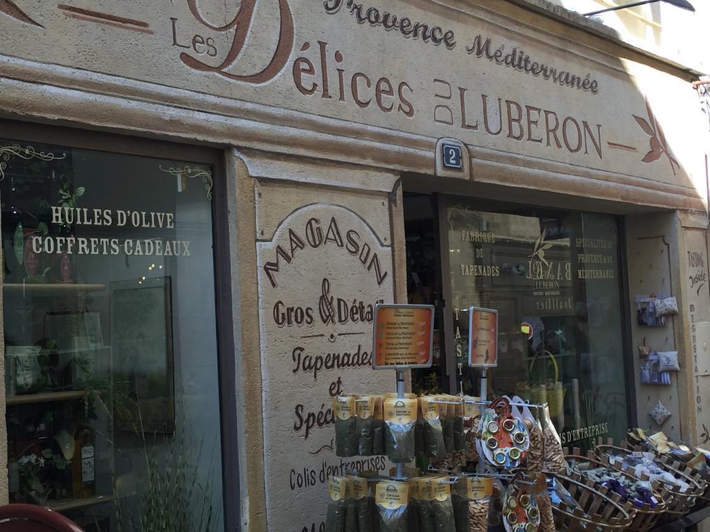 Mas De Mariette Bed & Breakfast Noves Dış mekan fotoğraf